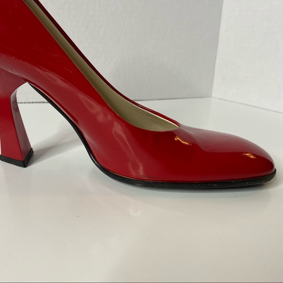 MIU MIU Vintage Red Round Toe, Triangle Heel 37.5 - Picture 6 of 10